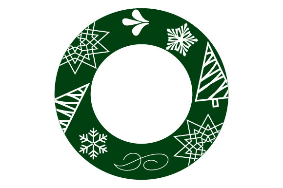 Intricate Cut Christmas Wreath: A Designer’s Review